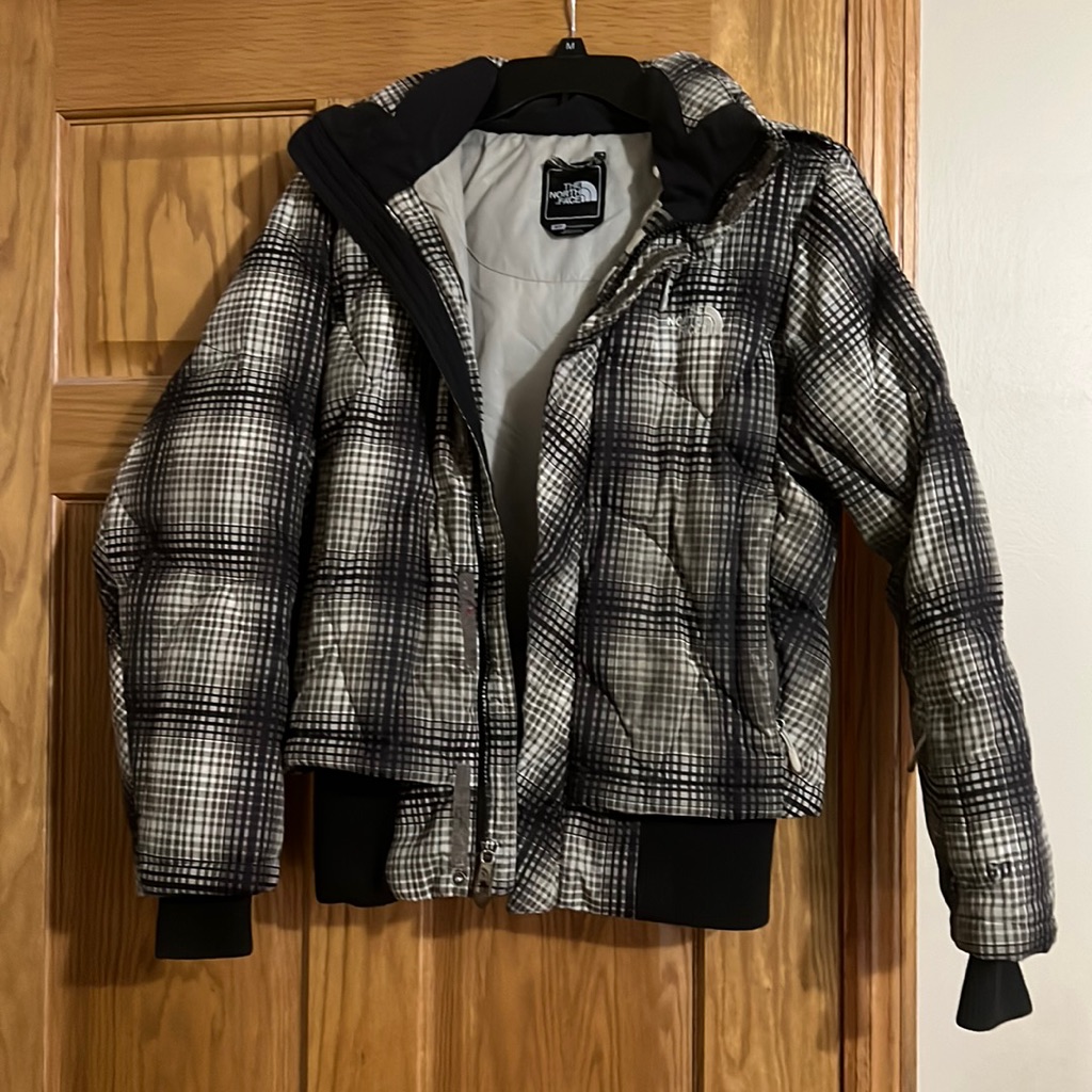 Womens North Face, S, 600 Goose Fill Down Coat. Olive/Black/Tan Plaid. So Warm!